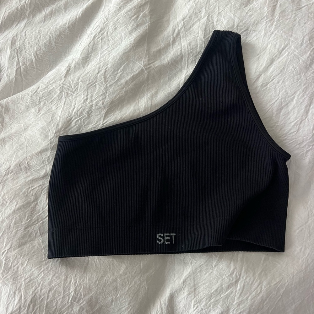 Set Active One-Shoulder Black Ribbed Crop Top